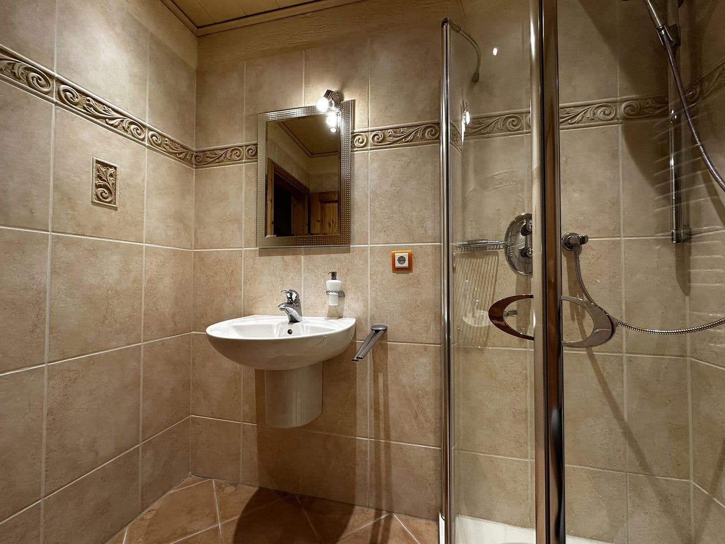 4 bedroom flat to rent, 78 m², In der Dellen 1, Burscheid, North Rhine-Westphalia 4 bedroom flat to rent, 78 m², In der Dellen 1, Burscheid, North Rhine-Westphalia