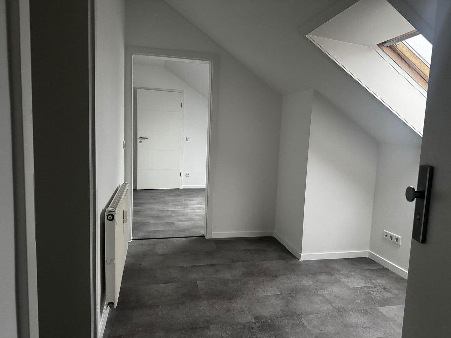 2 bedroom with open-plan kitchen flat to rent, 97 m², Bleicherweg 1, Hilden, North Rhine-Westphalia 2 bedroom with open-plan kitchen flat to rent, 97 m², Bleicherweg 1, Hilden, North Rhine-Westphalia