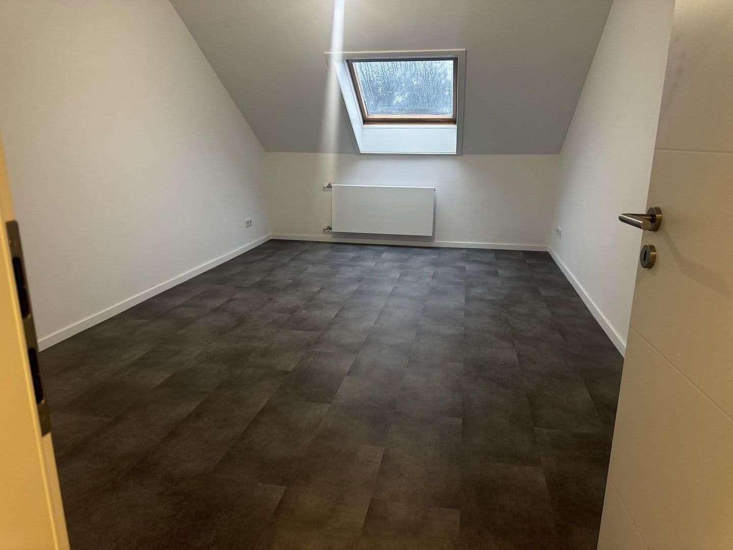 2 bedroom with open-plan kitchen flat to rent, 97 m², Bleicherweg 1, Hilden, North Rhine-Westphalia 2 bedroom with open-plan kitchen flat to rent, 97 m², Bleicherweg 1, Hilden, North Rhine-Westphalia