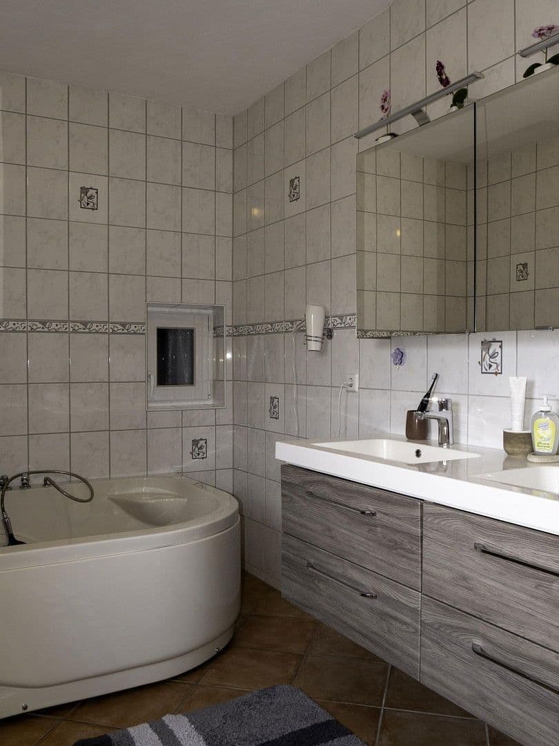 house for sale, 253 m², Langenargen, Baden-Württemberg house for sale, 253 m², Langenargen, Baden-Württemberg