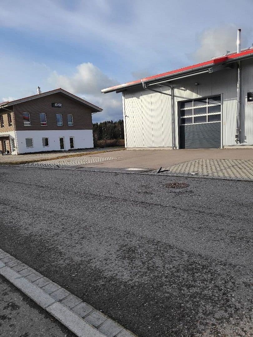 non-residential property to rent, 1,363 m², Valley, Bavaria non-residential property to rent, 1,363 m², Valley, Bavaria