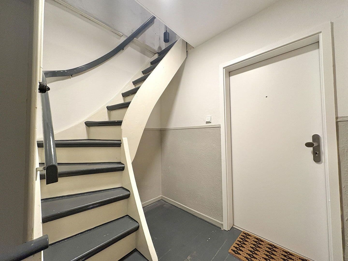 1 bedroom with open-plan kitchen flat for sale, 73 m², Essen, North Rhine-Westphalia 1 bedroom with open-plan kitchen flat for sale, 73 m², Essen, North Rhine-Westphalia