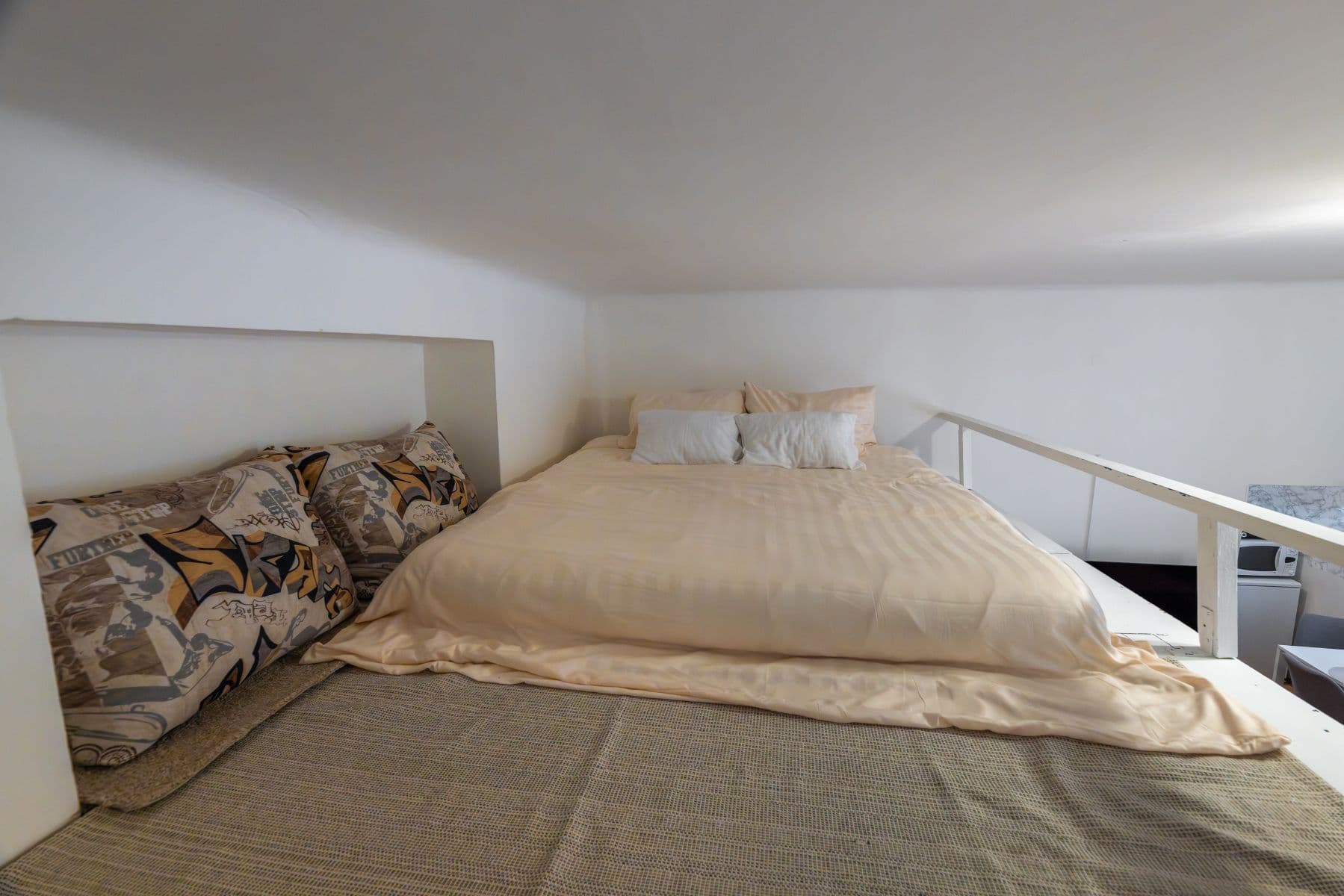 flat to rent, 37 m², U Parního mlýna, Prague, Prague flat to rent, 37 m², U Parního mlýna, Prague, Prague