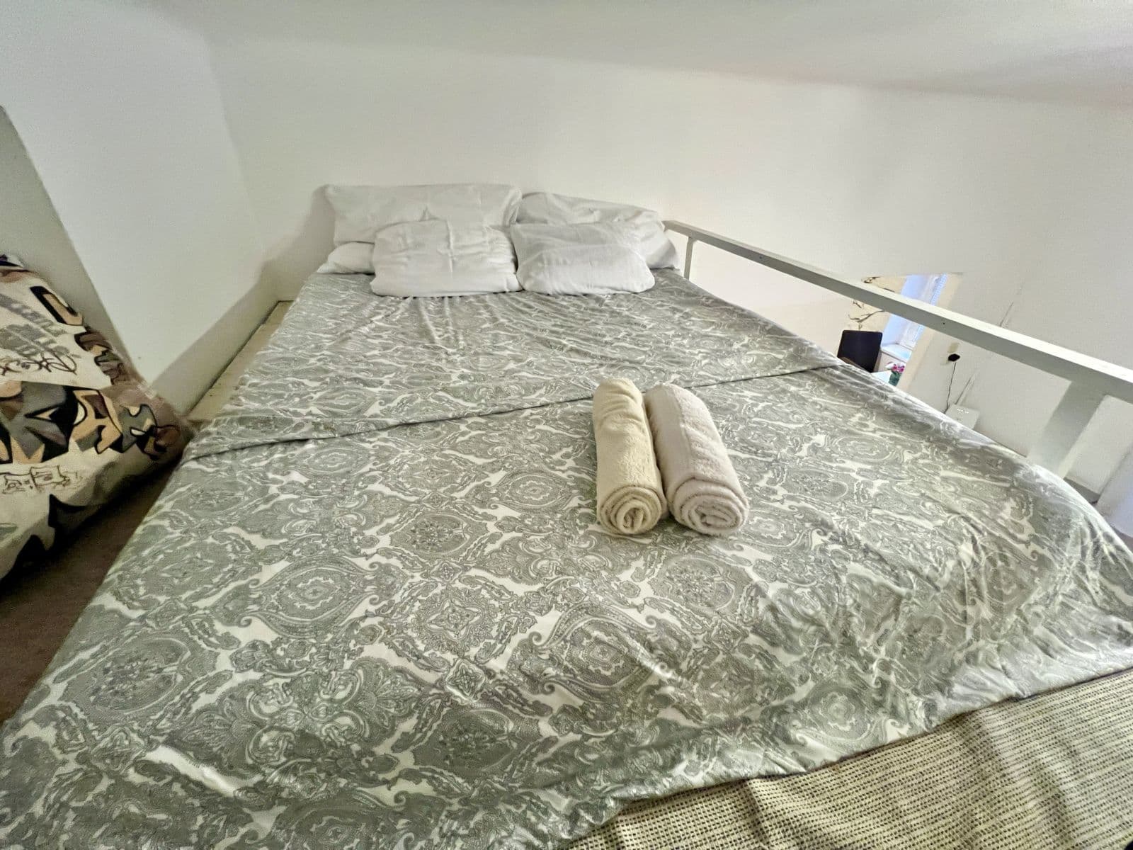 flat to rent, 37 m², U Parního mlýna, Prague, Prague flat to rent, 37 m², U Parního mlýna, Prague, Prague