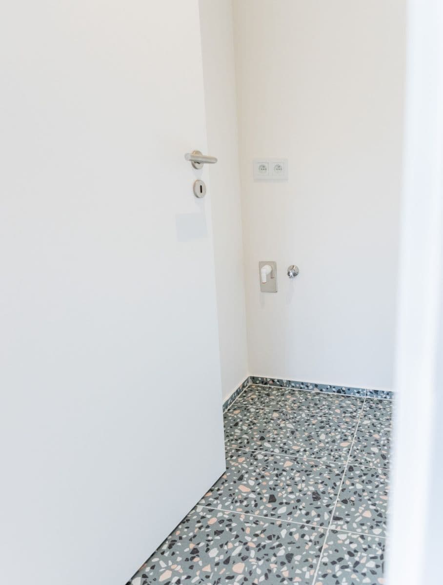 1 bedroom with open-plan kitchen flat for sale, 50 m², U Komína, Prague, Prague 1 bedroom with open-plan kitchen flat for sale, 50 m², U Komína, Prague, Prague