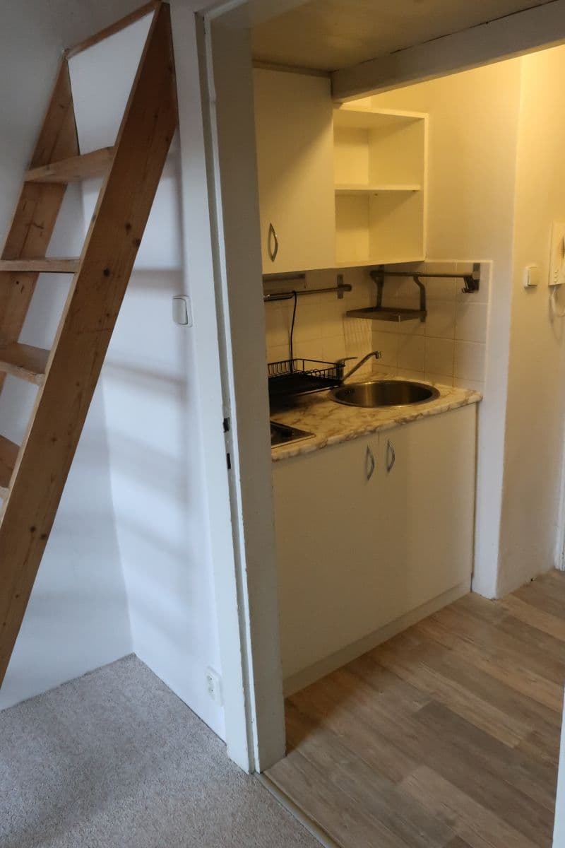 Small studio flat to rent, 16 m², Široká, Prague, Prague Small studio flat to rent, 16 m², Široká, Prague, Prague