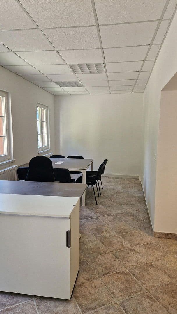 office to rent, 63 m², Kleine Kirchgasse 1, Oederan, Saxony office to rent, 63 m², Kleine Kirchgasse 1, Oederan, Saxony