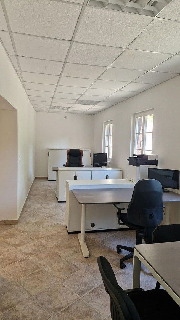 office to rent, 63 m², Kleine Kirchgasse 1, Oederan, Saxony office to rent, 63 m², Kleine Kirchgasse 1, Oederan, Saxony