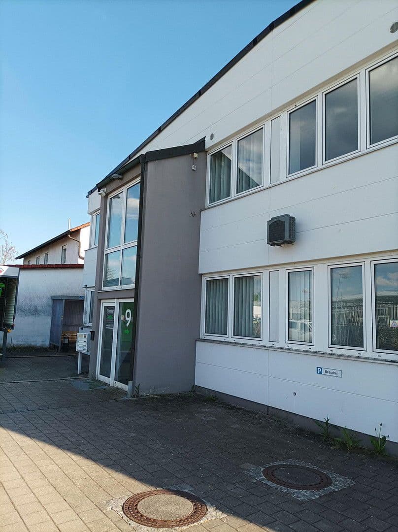 non-residential property to rent, 1,000 m², Meckenloher Straße 9, Rednitzhembach, Bavaria non-residential property to rent, 1,000 m², Meckenloher Straße 9, Rednitzhembach, Bavaria