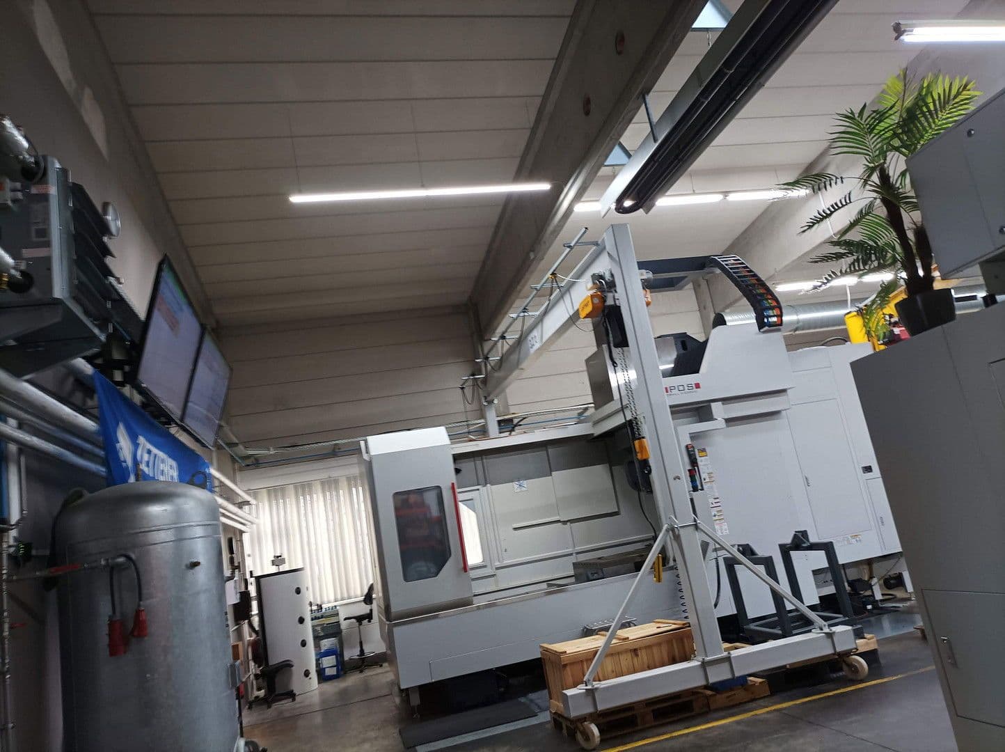 non-residential property to rent, 1,000 m², Meckenloher Straße 9, Rednitzhembach, Bavaria non-residential property to rent, 1,000 m², Meckenloher Straße 9, Rednitzhembach, Bavaria