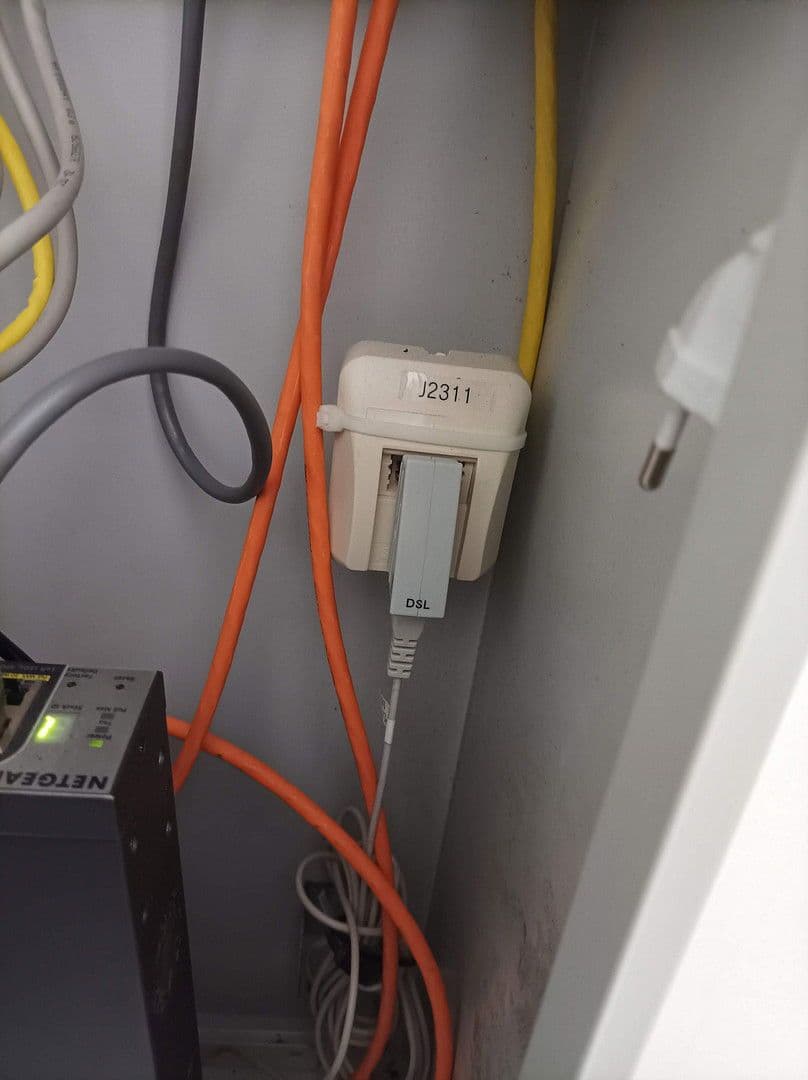 non-residential property to rent, 1,000 m², Meckenloher Straße 9, Rednitzhembach, Bavaria non-residential property to rent, 1,000 m², Meckenloher Straße 9, Rednitzhembach, Bavaria