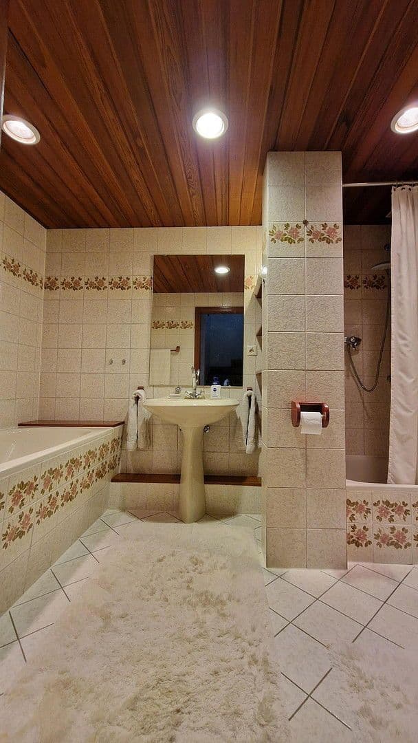 house for sale, 194 m², Königswinter, North Rhine-Westphalia house for sale, 194 m², Königswinter, North Rhine-Westphalia