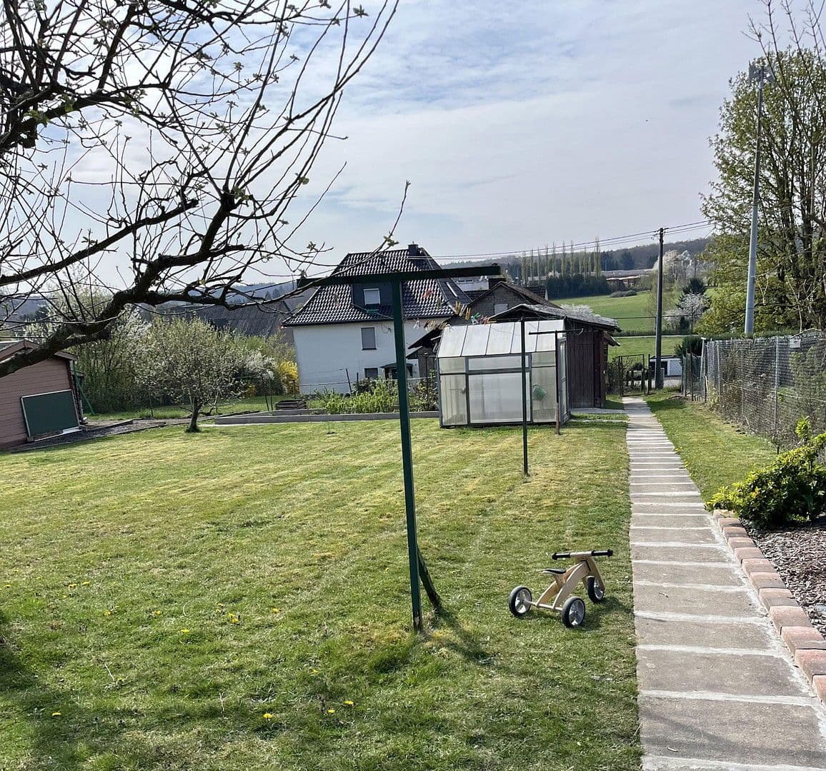 house for sale, 114 m², Berod bei Hachenburg, Rhineland-Palatinate house for sale, 114 m², Berod bei Hachenburg, Rhineland-Palatinate