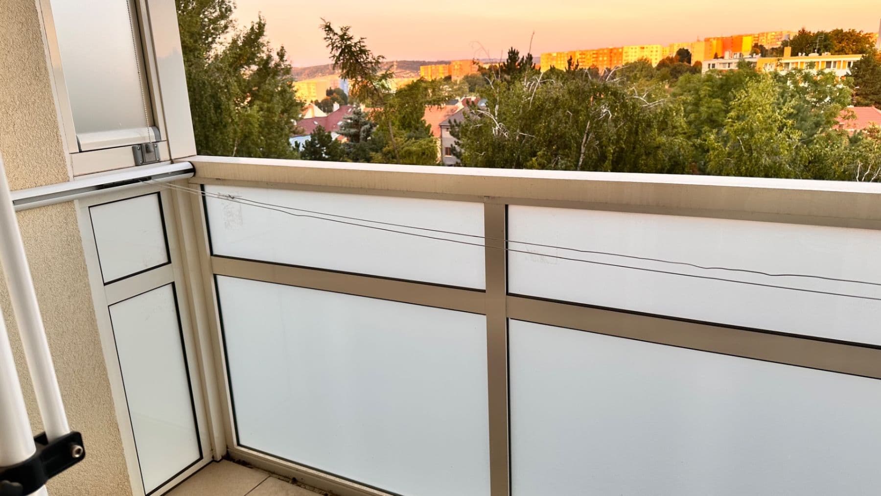 3 bedroom flat to rent, 68 m², Uzbecká, Brno, Jihomoravský Region 3 bedroom flat to rent, 68 m², Uzbecká, Brno, Jihomoravský Region