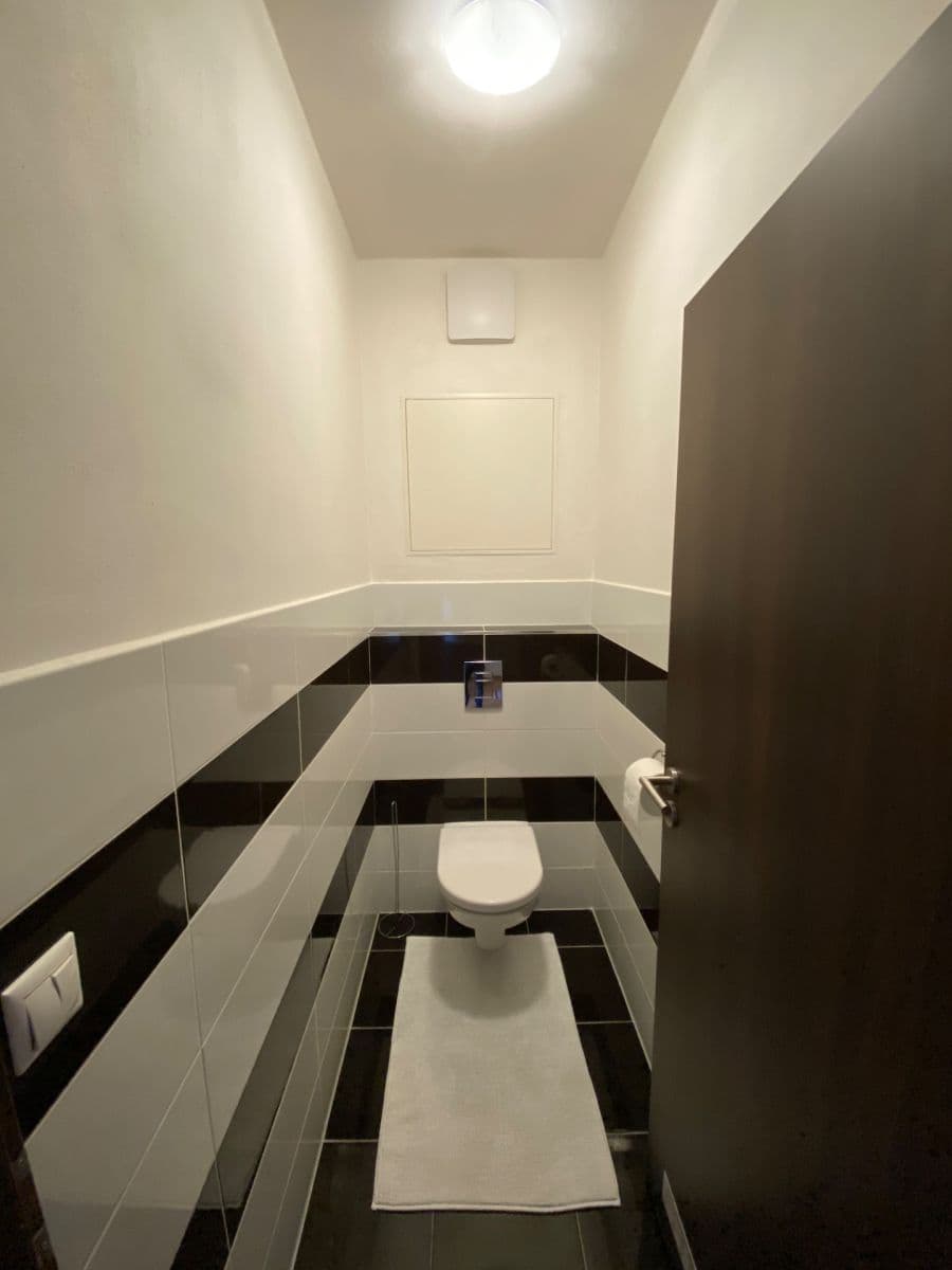 1 bedroom with open-plan kitchen flat for sale, 65 m², Jantarová, Ostrava, Moravskoslezský Region 1 bedroom with open-plan kitchen flat for sale, 65 m², Jantarová, Ostrava, Moravskoslezský Region