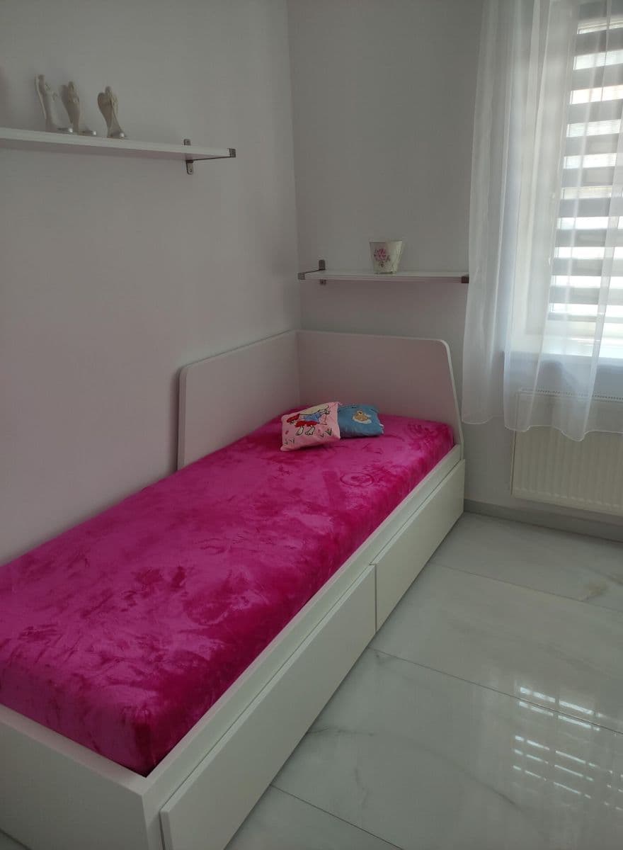 2 bedroom with open-plan kitchen flat for sale, 49 m², 00819, Velemín, Ústecký Region 2 bedroom with open-plan kitchen flat for sale, 49 m², 00819, Velemín, Ústecký Region