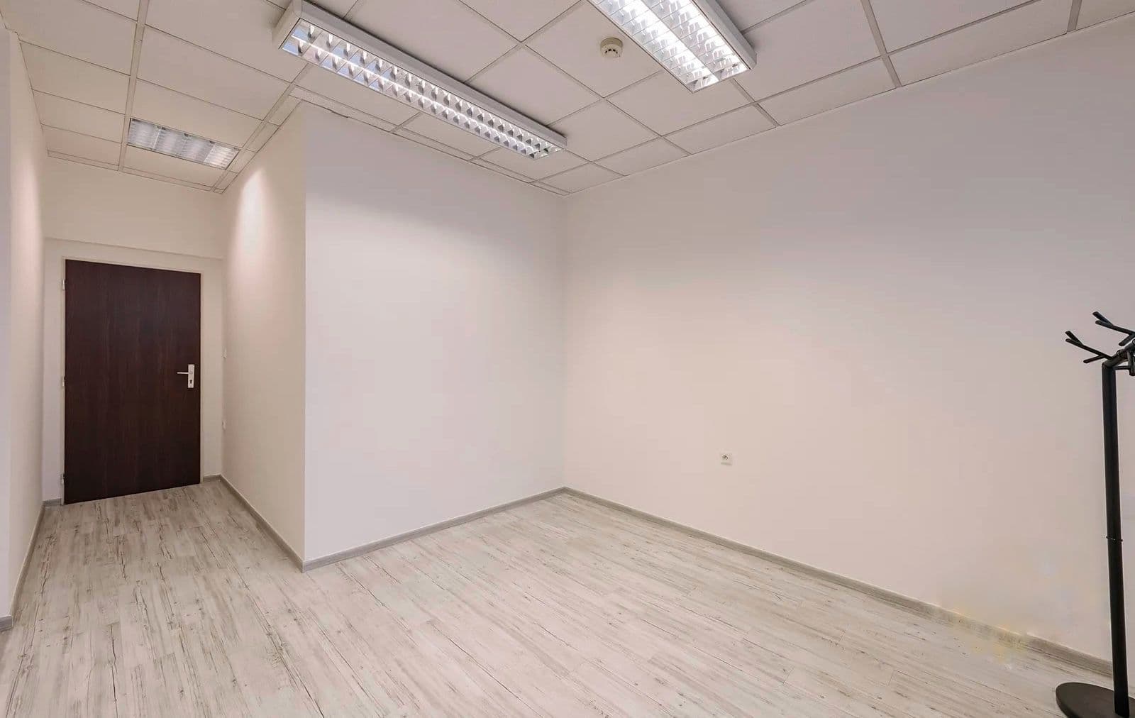 office to rent, 18 m², Bělehradská, Prague, Prague office to rent, 18 m², Bělehradská, Prague, Prague