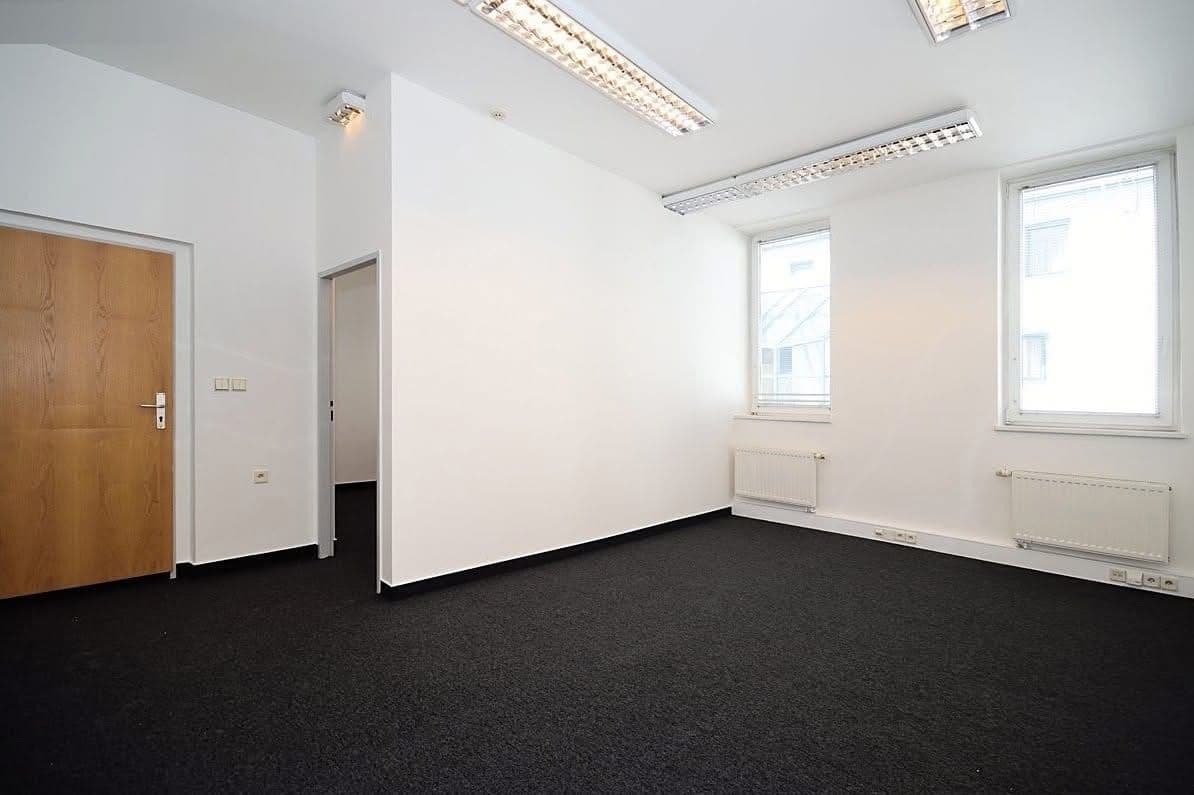 office to rent, 18 m², Bělehradská, Prague, Prague office to rent, 18 m², Bělehradská, Prague, Prague