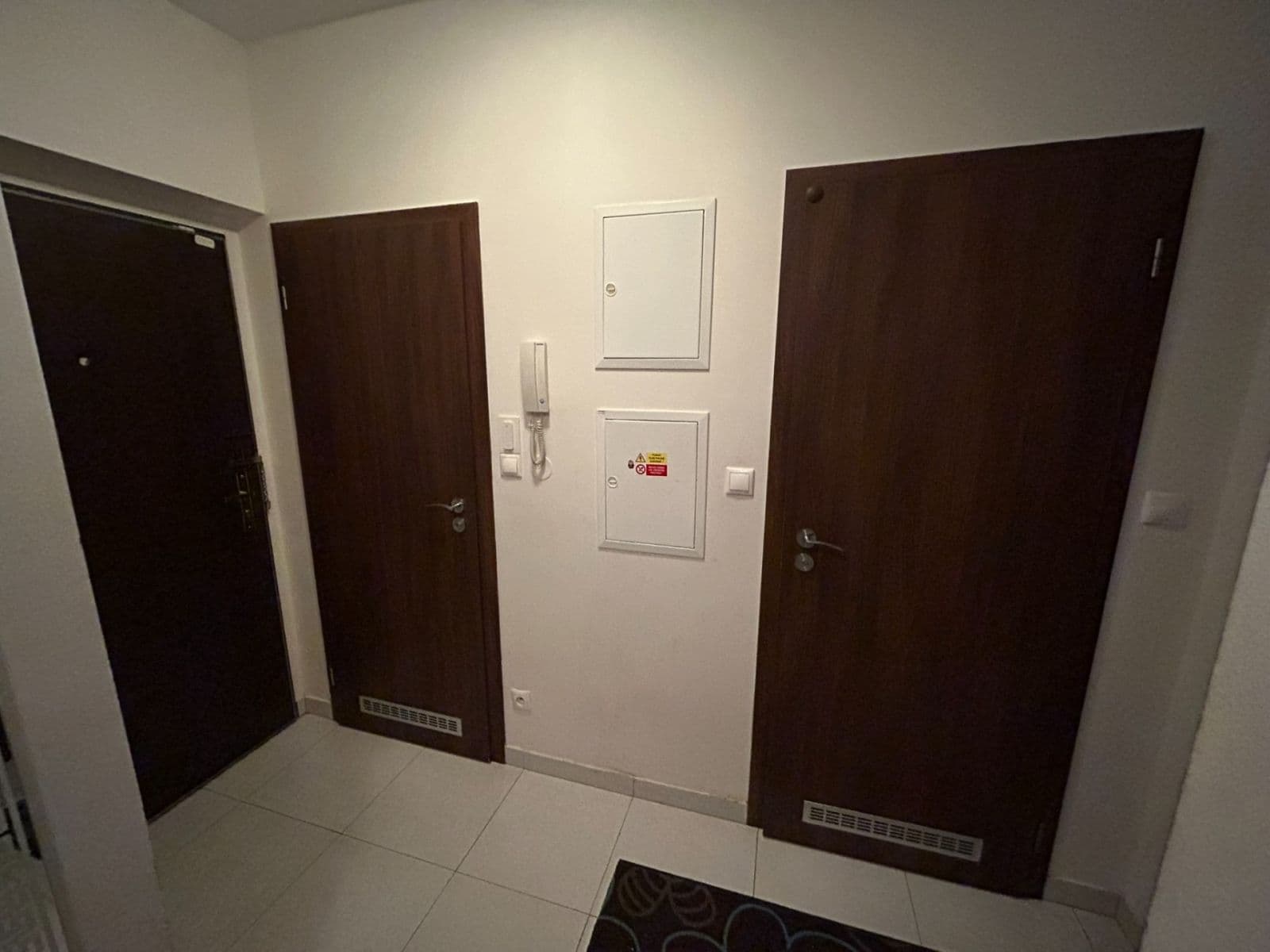 2 bedroom with open-plan kitchen flat to rent, 67 m², Jurkovičova, Prague, Prague 2 bedroom with open-plan kitchen flat to rent, 67 m², Jurkovičova, Prague, Prague