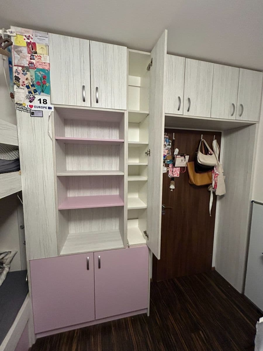 2 bedroom with open-plan kitchen flat to rent, 67 m², Jurkovičova, Prague, Prague 2 bedroom with open-plan kitchen flat to rent, 67 m², Jurkovičova, Prague, Prague