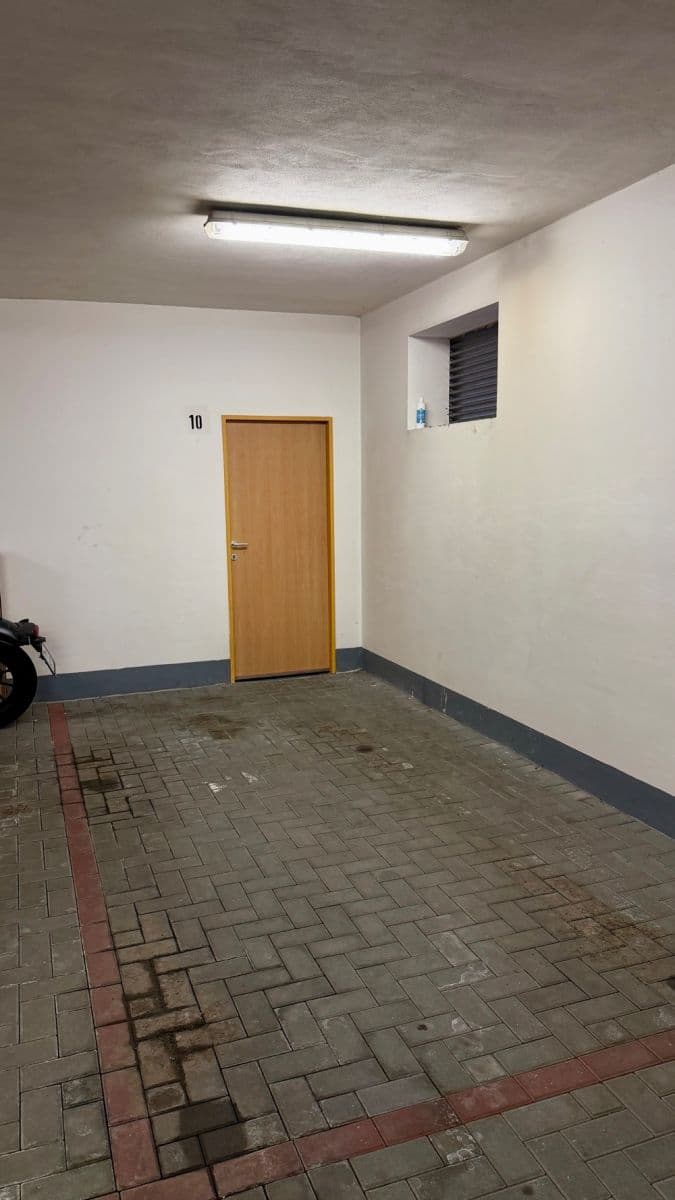 2 bedroom with open-plan kitchen flat for sale, 75 m², Peškova, Olomouc, Olomoucký Region 2 bedroom with open-plan kitchen flat for sale, 75 m², Peškova, Olomouc, Olomoucký Region