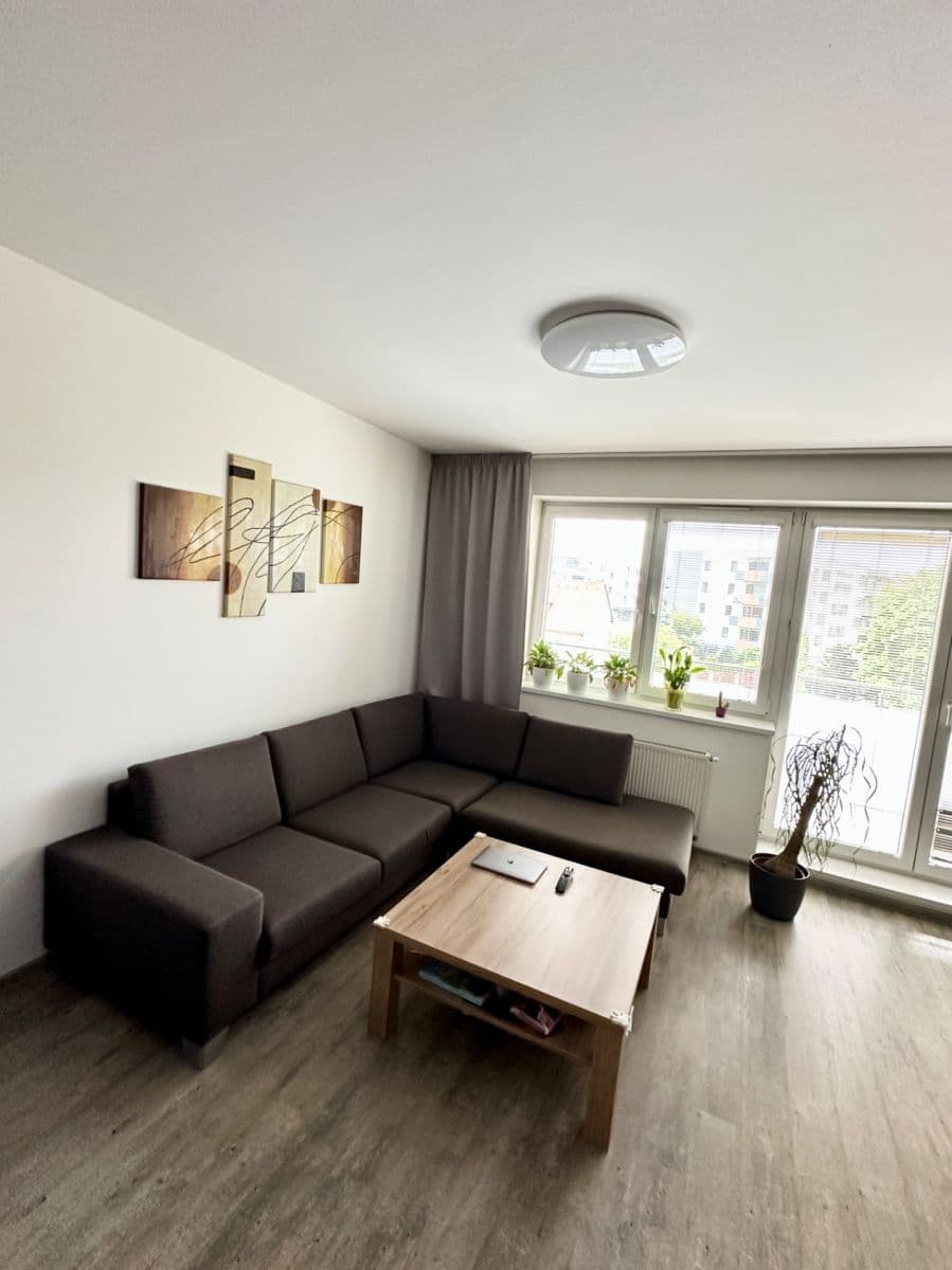 2 bedroom with open-plan kitchen flat for sale, 75 m², Peškova, Olomouc, Olomoucký Region 2 bedroom with open-plan kitchen flat for sale, 75 m², Peškova, Olomouc, Olomoucký Region