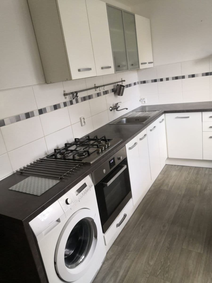 2 bedroom flat to rent, 52 m², Vrchlického, Jihlava, Vysočina Region 2 bedroom flat to rent, 52 m², Vrchlického, Jihlava, Vysočina Region