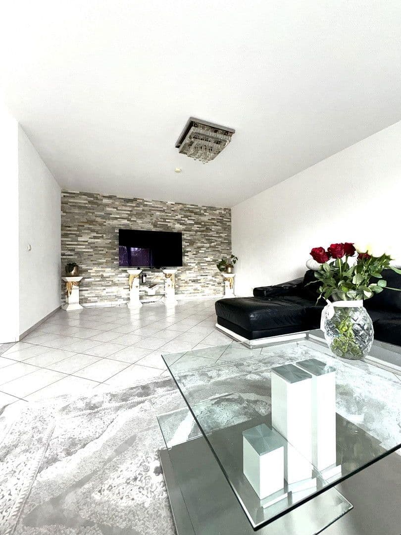 4 bedroom flat for sale, 110 m², Wiesbaden, Hesse 4 bedroom flat for sale, 110 m², Wiesbaden, Hesse