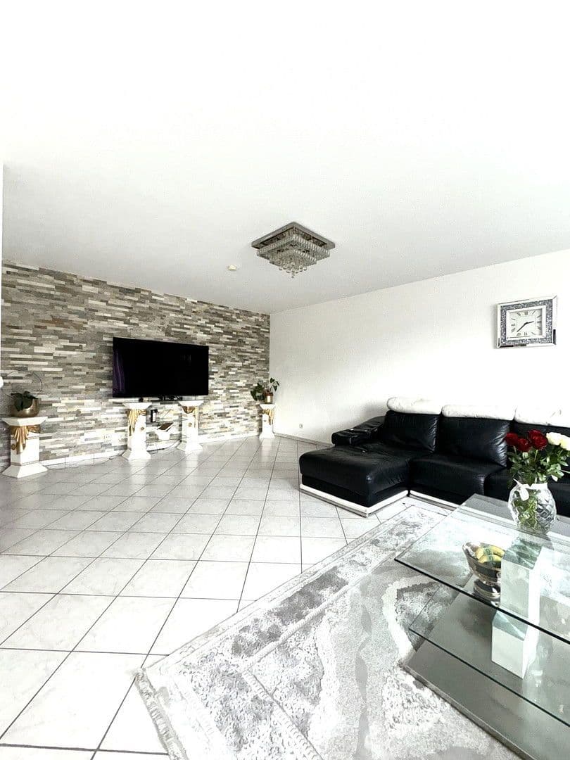 4 bedroom flat for sale, 110 m², Wiesbaden, Hesse 4 bedroom flat for sale, 110 m², Wiesbaden, Hesse