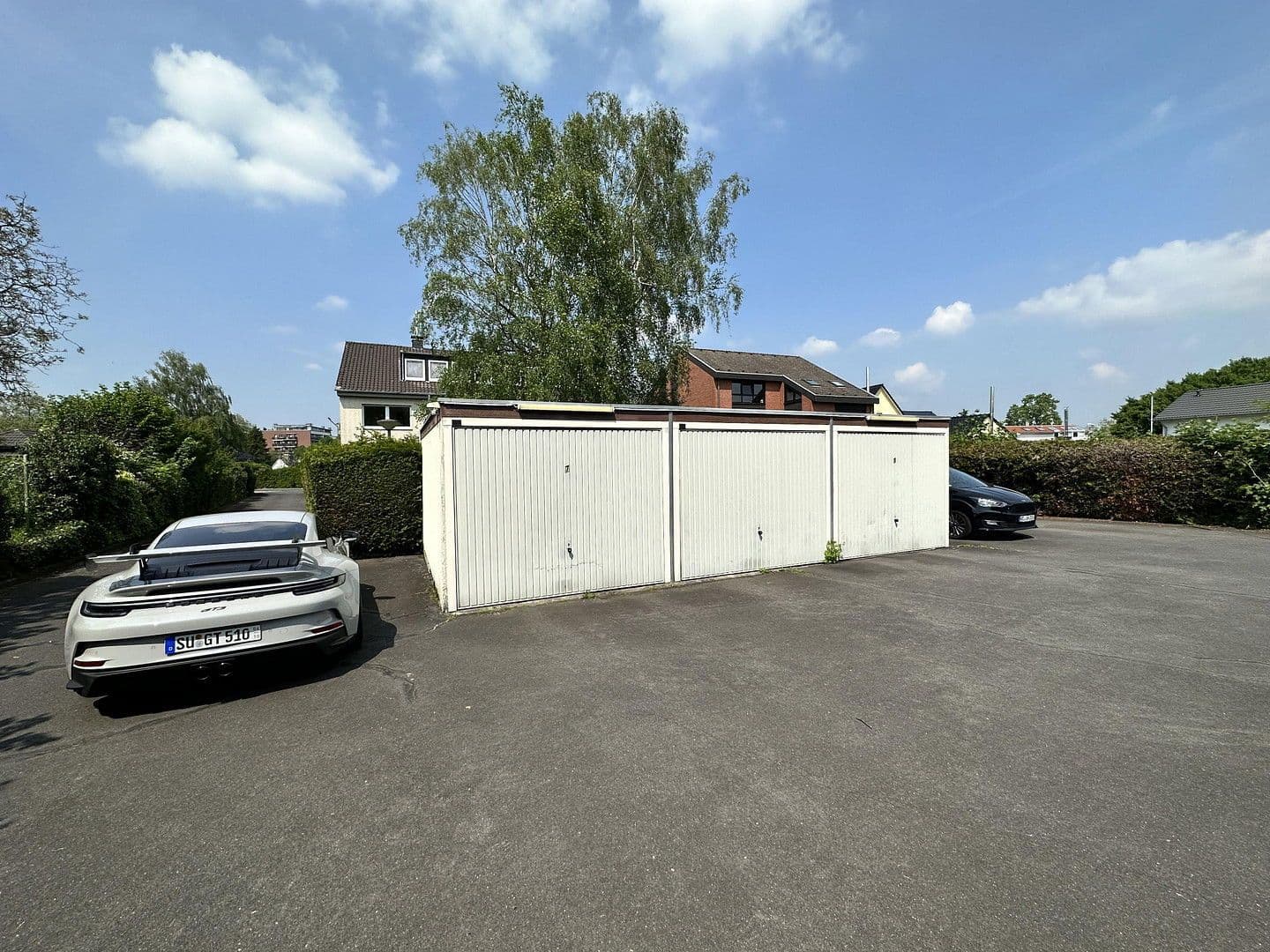 garage to rent, 0 m², Niederpleiser Strasse 93, Sankt Augustin, North Rhine-Westphalia garage to rent, 0 m², Niederpleiser Strasse 93, Sankt Augustin, North Rhine-Westphalia