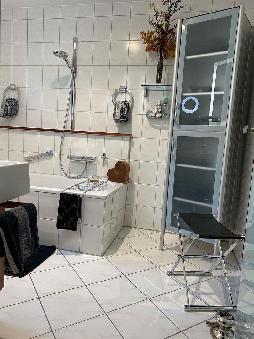 3 bedroom flat to rent, 94 m², Marburg, Hesse 3 bedroom flat to rent, 94 m², Marburg, Hesse