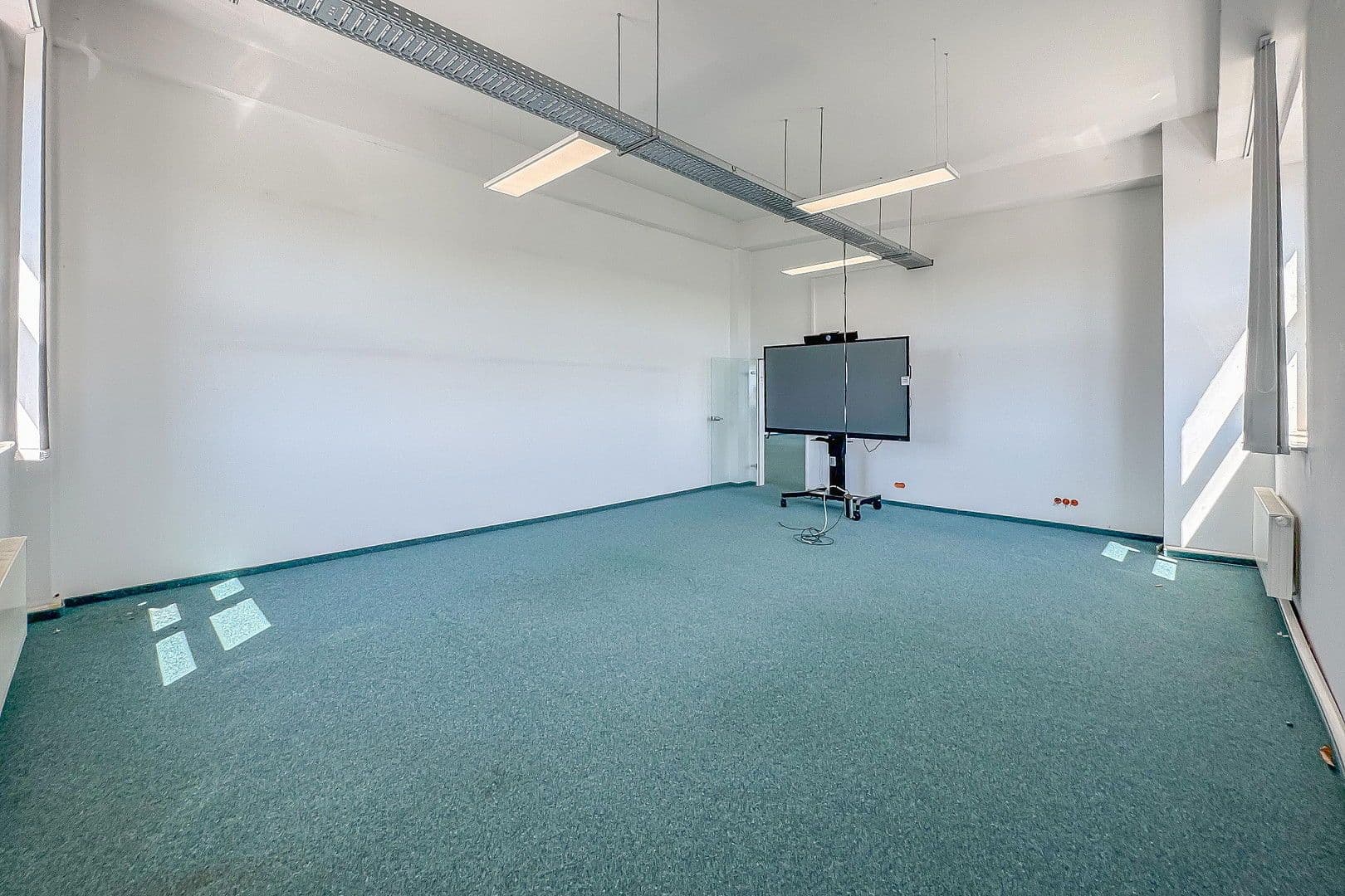 non-residential property to rent, 390 m², Stockumer Straße 28, Witten, North Rhine-Westphalia non-residential property to rent, 390 m², Stockumer Straße 28, Witten, North Rhine-Westphalia