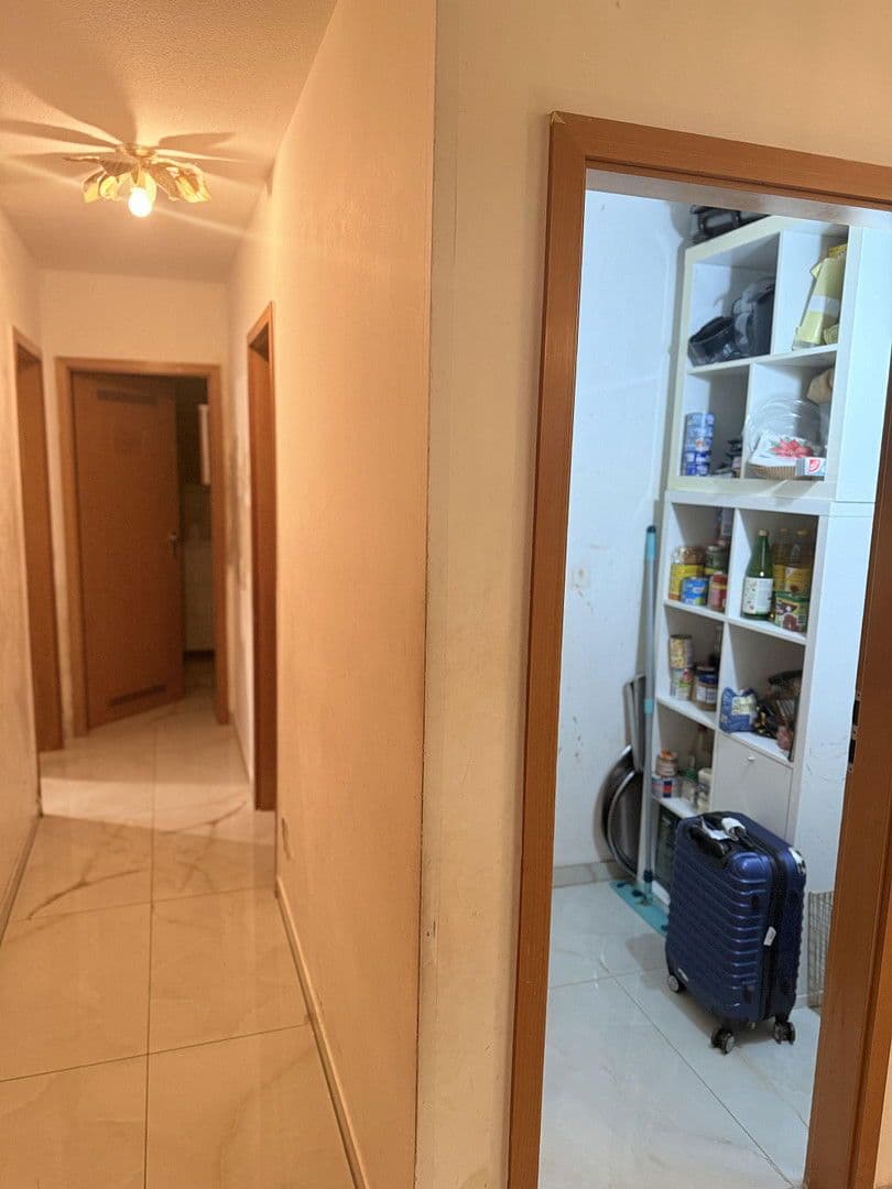 4 bedroom flat for sale, 125 m², Rennbaumstr.57, Leverkusen, North Rhine-Westphalia 4 bedroom flat for sale, 125 m², Rennbaumstr.57, Leverkusen, North Rhine-Westphalia