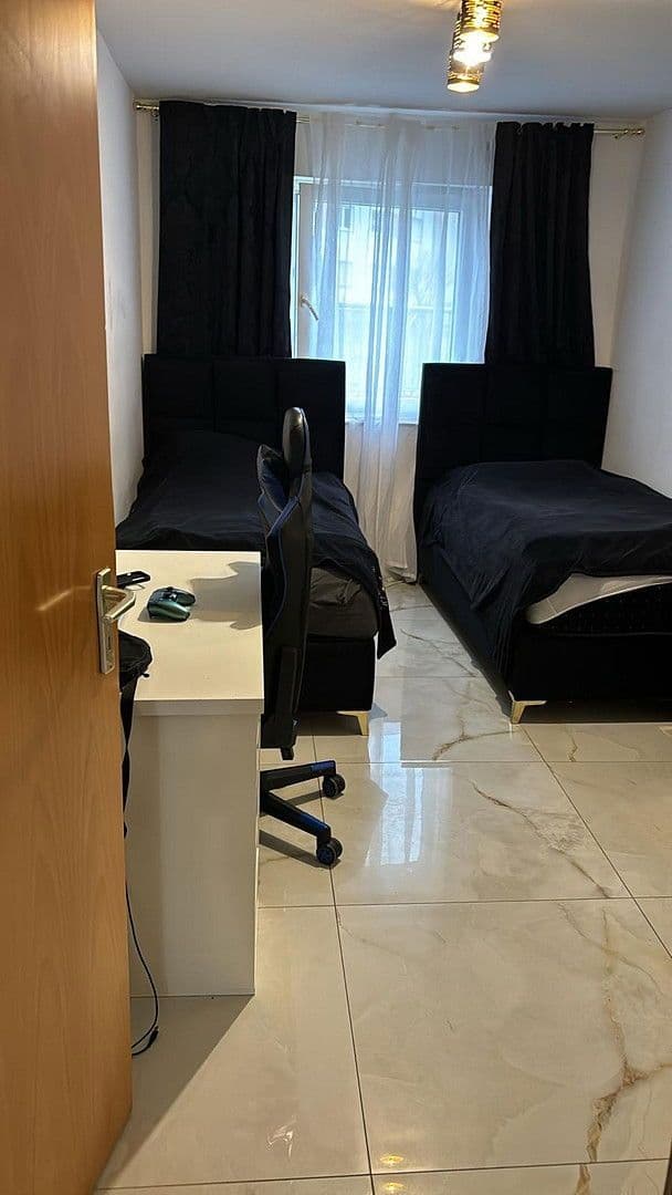 4 bedroom flat for sale, 125 m², Rennbaumstr.57, Leverkusen, North Rhine-Westphalia 4 bedroom flat for sale, 125 m², Rennbaumstr.57, Leverkusen, North Rhine-Westphalia