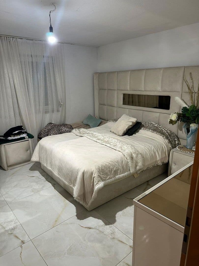 4 bedroom flat for sale, 125 m², Rennbaumstr.57, Leverkusen, North Rhine-Westphalia 4 bedroom flat for sale, 125 m², Rennbaumstr.57, Leverkusen, North Rhine-Westphalia