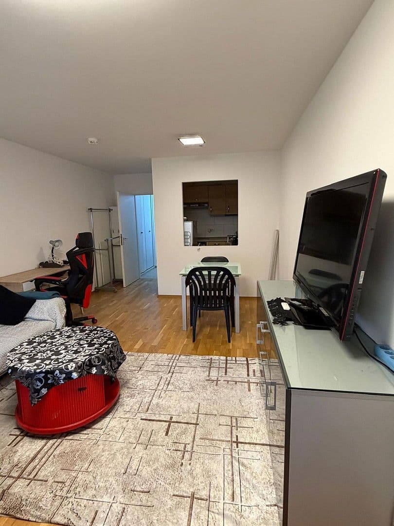 1 bedroom flat to rent, 35 m², Lerchenauerstr. 219, München, Bavaria 1 bedroom flat to rent, 35 m², Lerchenauerstr. 219, München, Bavaria