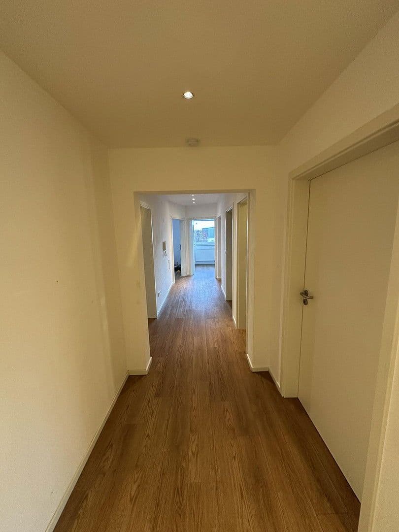 4 bedroom flat to rent, 142 m², Maria-Hilf-Straße 20, Berching, Bavaria 4 bedroom flat to rent, 142 m², Maria-Hilf-Straße 20, Berching, Bavaria