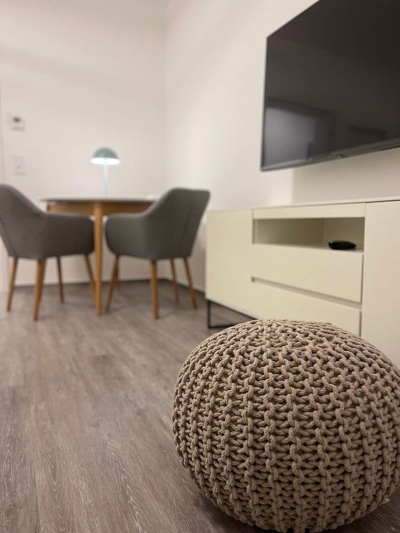 2 bedroom flat to rent, 54 m², Rauenthaler Straße 11A, Wiesbaden, Hesse 2 bedroom flat to rent, 54 m², Rauenthaler Straße 11A, Wiesbaden, Hesse