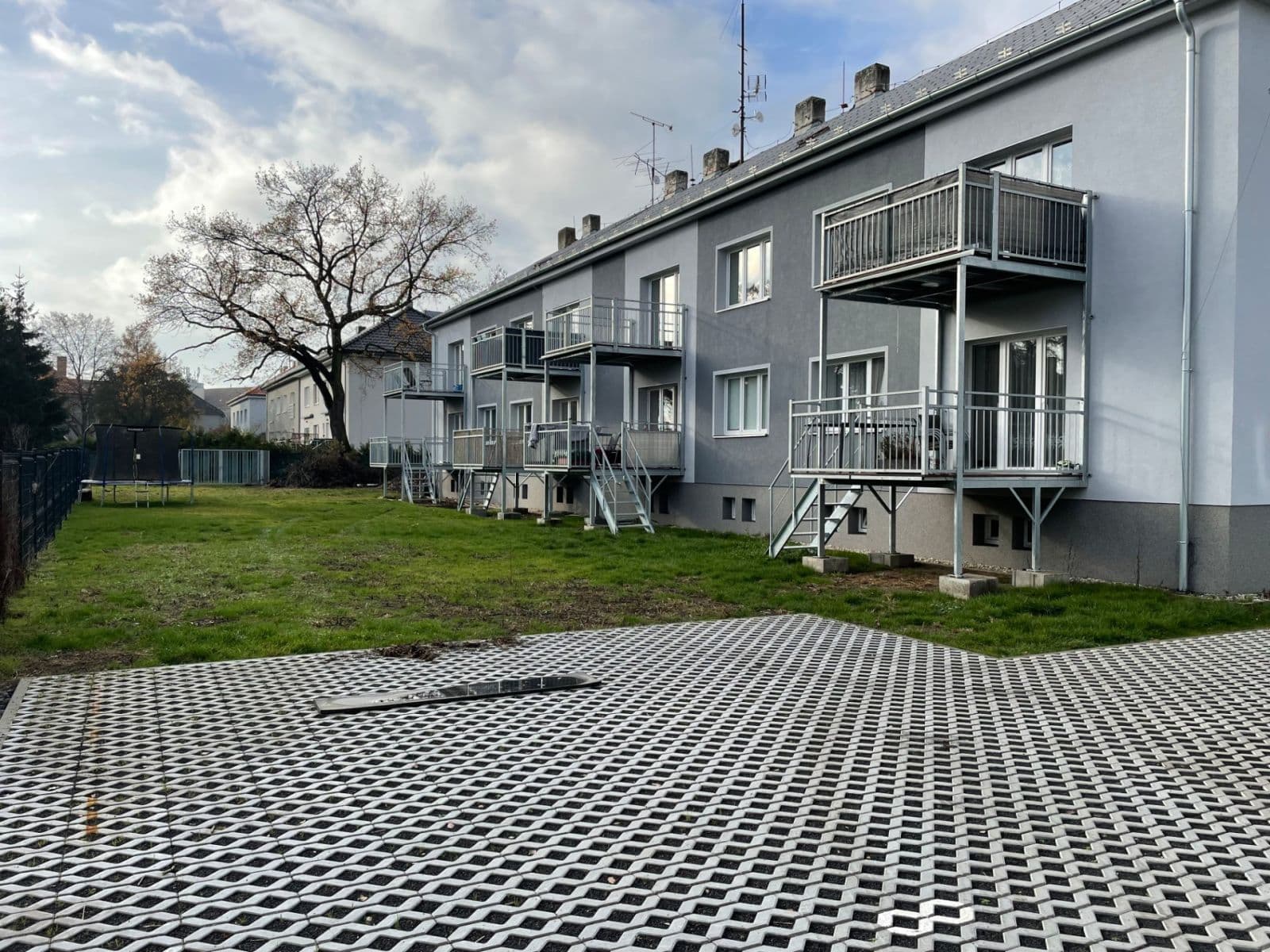 2 bedroom with open-plan kitchen flat to rent, 60 m², SNP, Chomutov, Ústecký Region 2 bedroom with open-plan kitchen flat to rent, 60 m², SNP, Chomutov, Ústecký Region