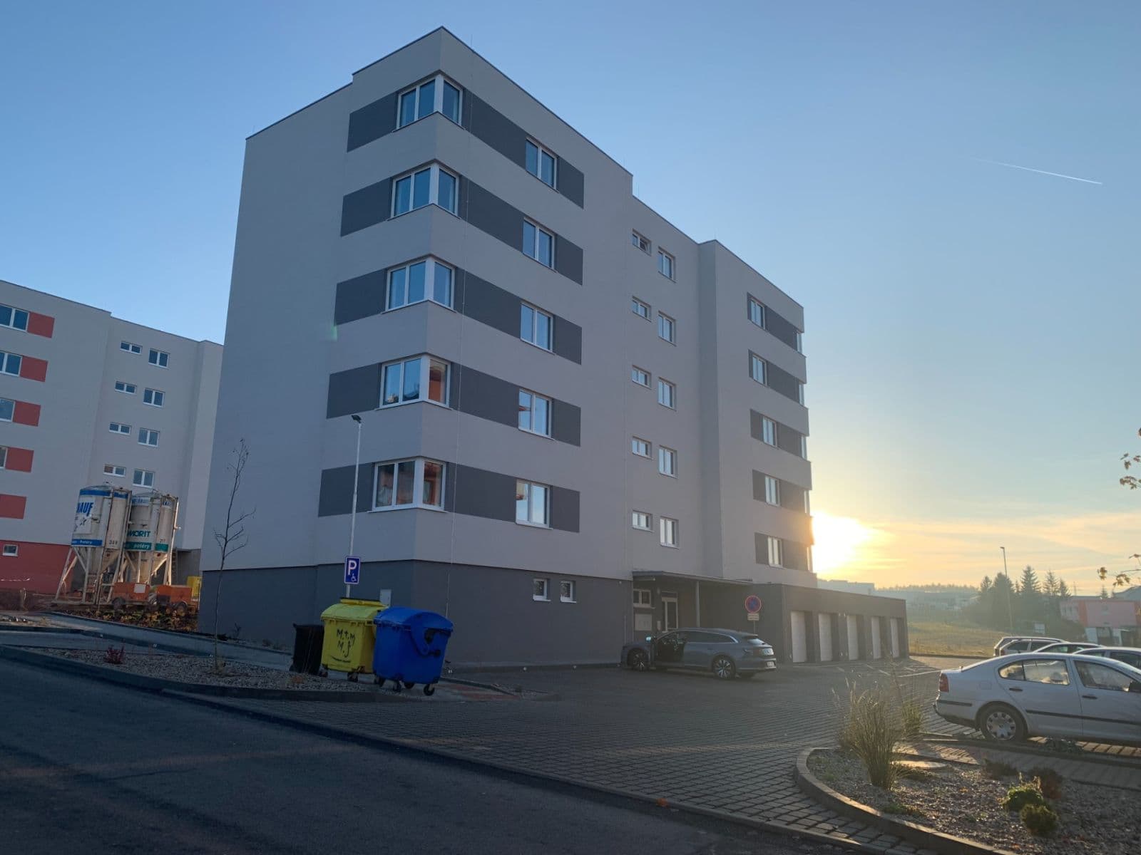 1 bedroom with open-plan kitchen flat to rent, 48 m², Maru Špačkové, Rakovník, Středočeský Region 1 bedroom with open-plan kitchen flat to rent, 48 m², Maru Špačkové, Rakovník, Středočeský Region