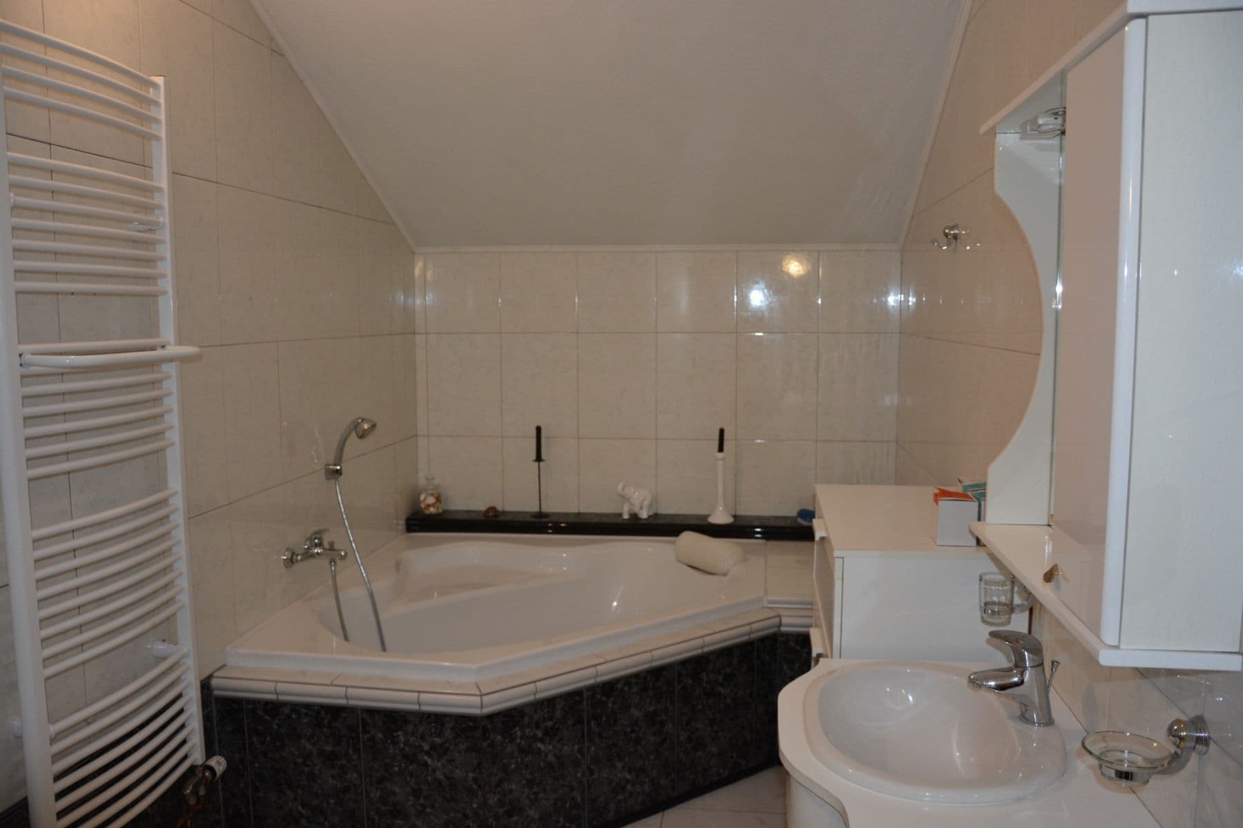 3 bedroom flat to rent, 100 m², Zvíkovská, Prague, Prague 3 bedroom flat to rent, 100 m², Zvíkovská, Prague, Prague