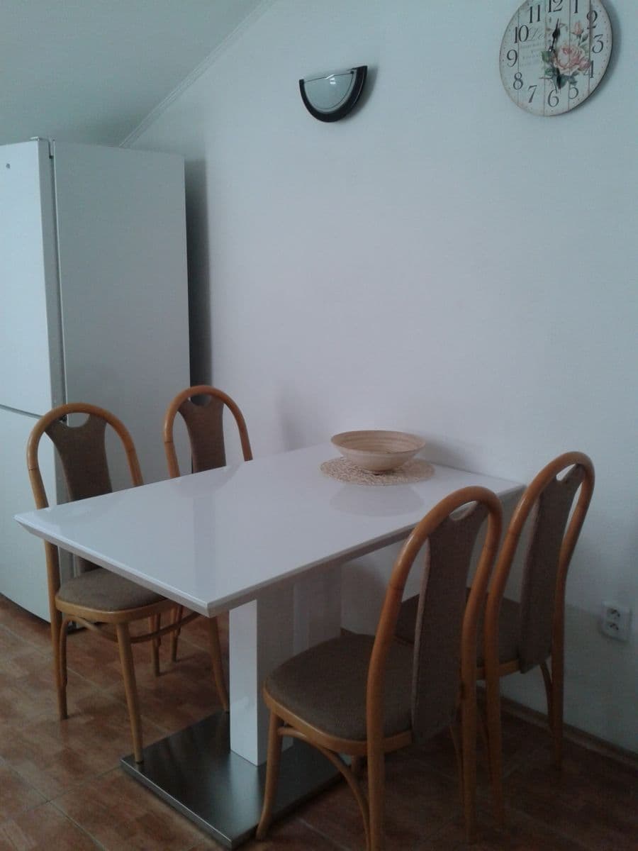 3 bedroom flat to rent, 100 m², Zvíkovská, Prague, Prague 3 bedroom flat to rent, 100 m², Zvíkovská, Prague, Prague