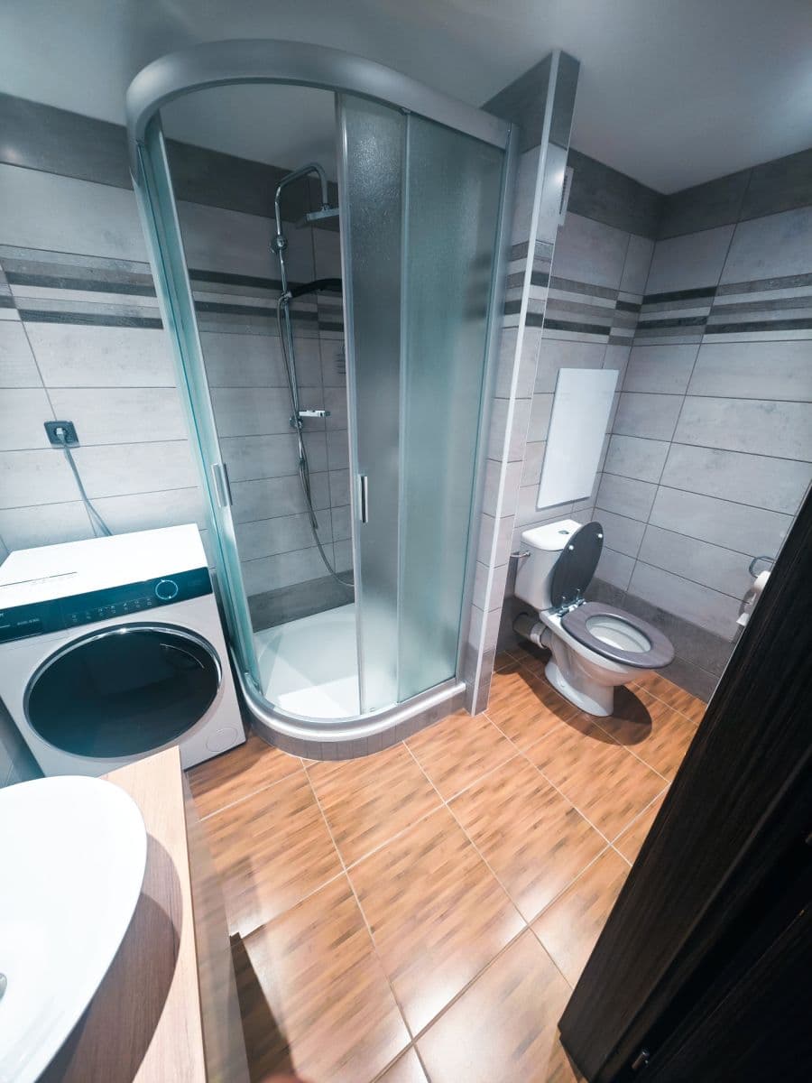 2 bedroom with open-plan kitchen flat for sale, 72 m², Blatské sídliště, Veselí nad Lužnicí, Jihočeský Region 2 bedroom with open-plan kitchen flat for sale, 72 m², Blatské sídliště, Veselí nad Lužnicí, Jihočeský Region