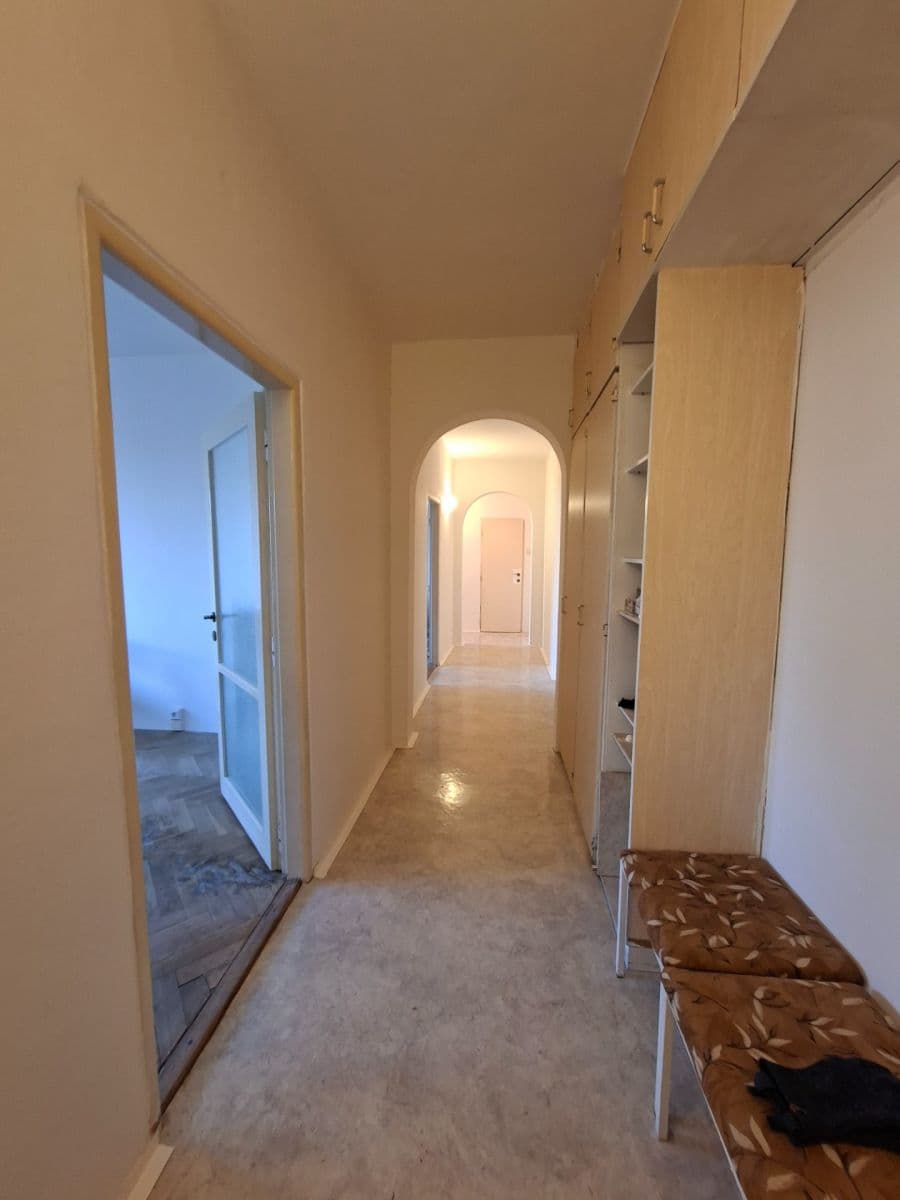 2 bedroom flat to rent, 65 m², Štěchovická, Prague, Prague 2 bedroom flat to rent, 65 m², Štěchovická, Prague, Prague