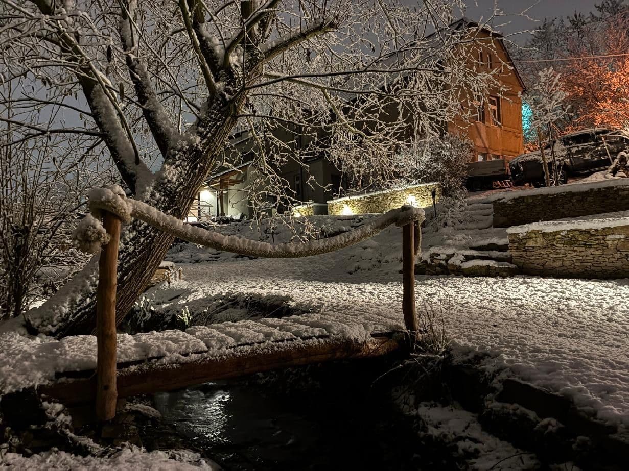 Studio flat to rent, 42 m², Za Mlýnem, Hostivice, Středočeský Region Studio flat to rent, 42 m², Za Mlýnem, Hostivice, Středočeský Region