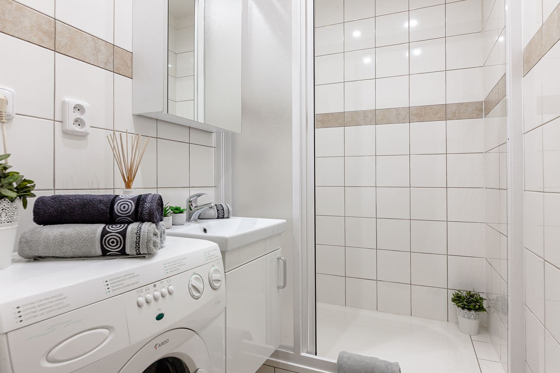 1 bedroom with open-plan kitchen flat for sale, 43 m², Poznaňská, Prague, Prague 1 bedroom with open-plan kitchen flat for sale, 43 m², Poznaňská, Prague, Prague