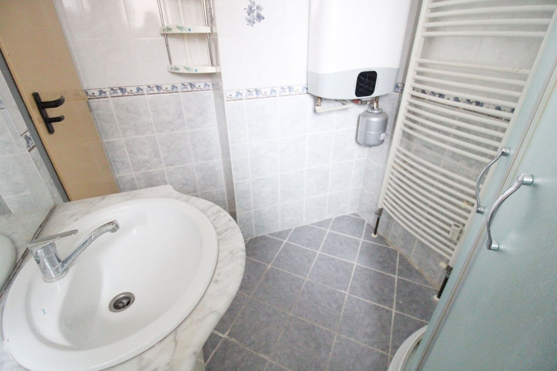 2 bedroom flat to rent, 54 m², Na Magistrále, Kolín, Středočeský Region 2 bedroom flat to rent, 54 m², Na Magistrále, Kolín, Středočeský Region