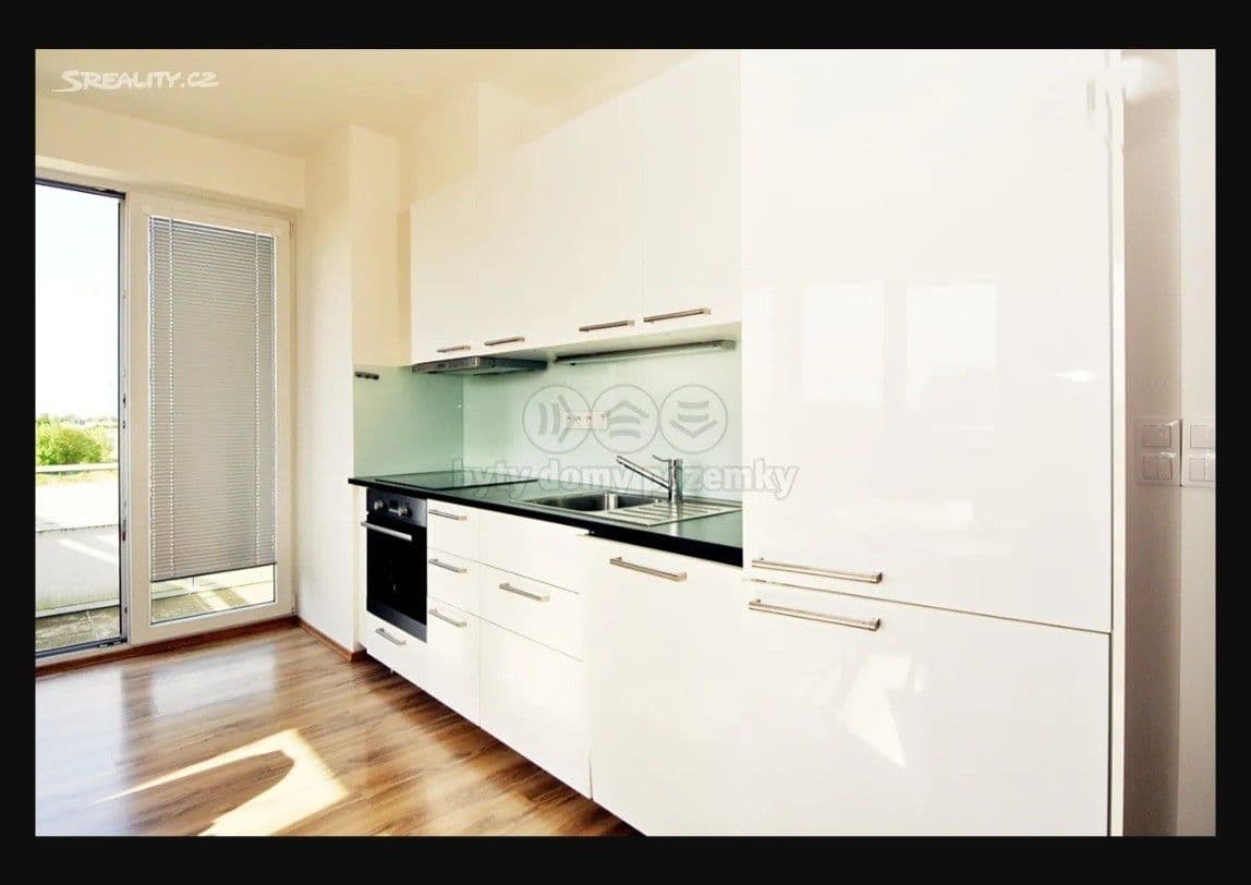 1 bedroom with open-plan kitchen flat for sale, 40 m², Farkašova, Prague, Prague 1 bedroom with open-plan kitchen flat for sale, 40 m², Farkašova, Prague, Prague