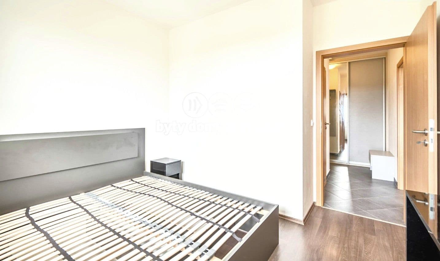 1 bedroom with open-plan kitchen flat for sale, 40 m², Farkašova, Prague, Prague 1 bedroom with open-plan kitchen flat for sale, 40 m², Farkašova, Prague, Prague