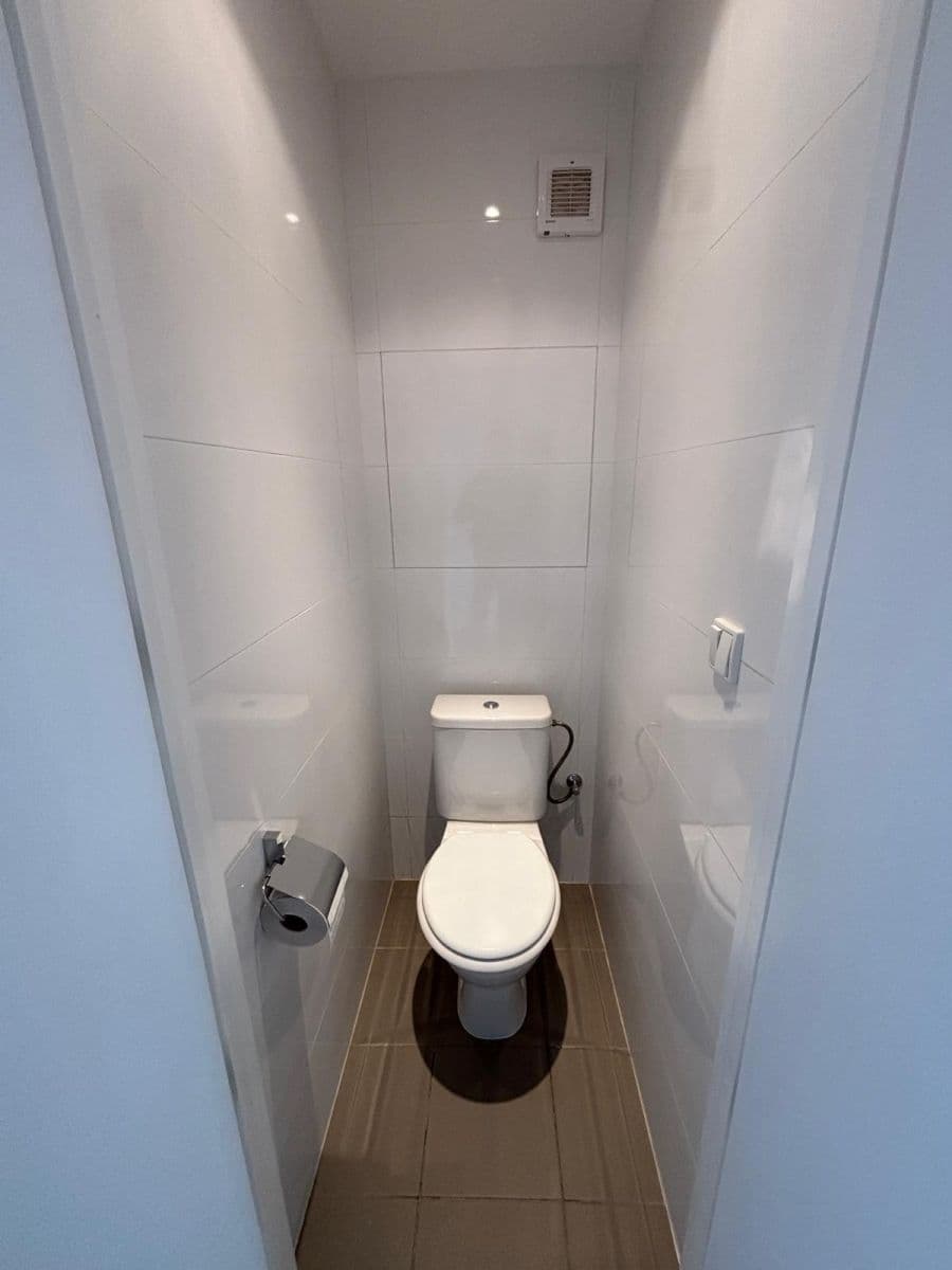 4 bedroom flat to rent, 86 m², Mazurská, Prague, Prague 4 bedroom flat to rent, 86 m², Mazurská, Prague, Prague